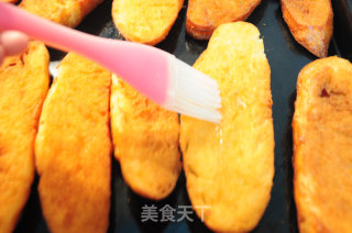 Milk-flavored Steamed Bun Sticks recipe