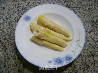 Fried Squid with Bamboo Shoots recipe