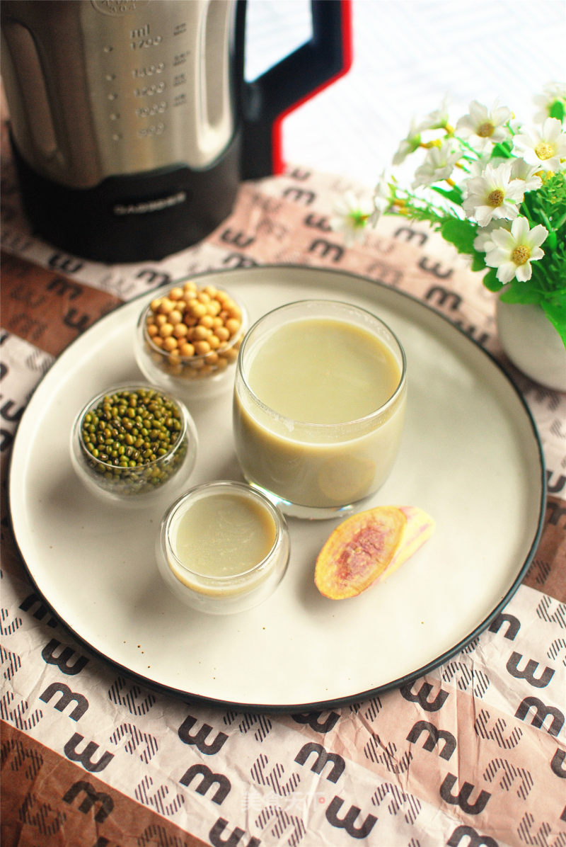 Sweet Potato and Mung Bean Soy Milk recipe