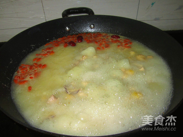 Medicated Chicken Hot Pot recipe