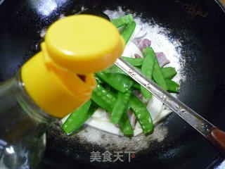 Stir-fried Snow Peas with Dried Rice and Pork recipe