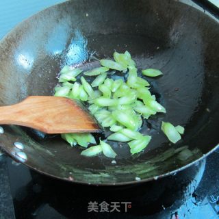 Lettuce Barbecued Pork recipe