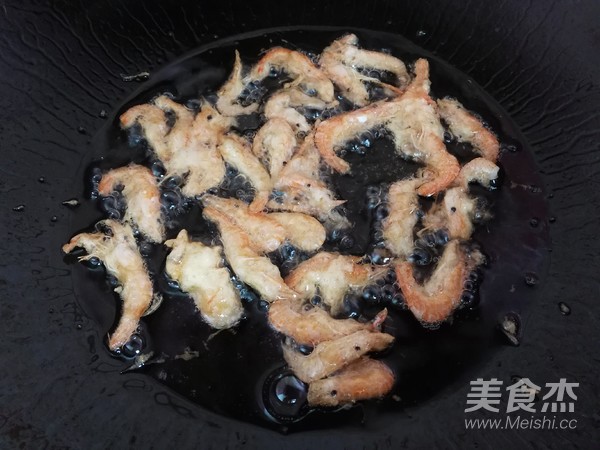 Fried Small River Prawns recipe