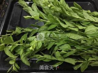 Pork Liver Soup with Wolfberry Leaf in Congee Base recipe