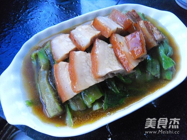 Loofah Steamed Pork recipe