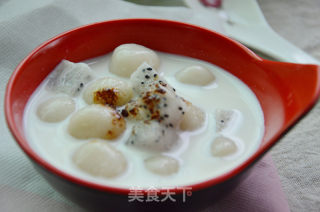 Dragon Fruit Multi-pill Dessert recipe