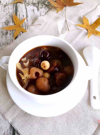 Red Dates, Longan and Lotus Seed Soup recipe