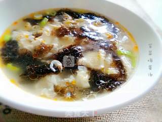 Seaweed and Egg Soup recipe