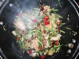 Spring Wild Vegetables# Fermented Fried Meat# recipe