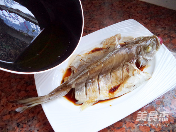 Steamed Three-color Fish recipe