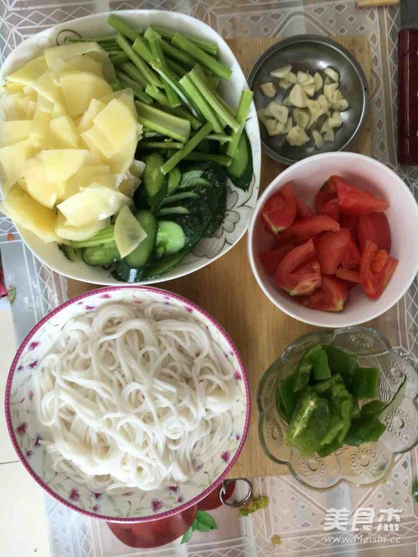 Stir-fried Rice Noodles recipe