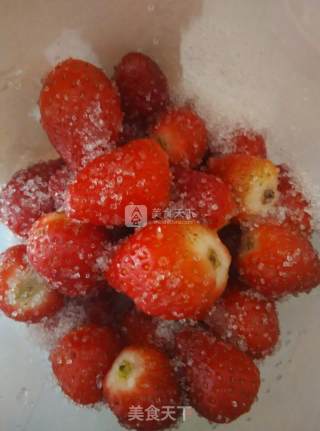 Sweet and Sour Strawberry Jam recipe