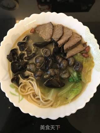 Snail Noodles (spaghetti/noodles) recipe