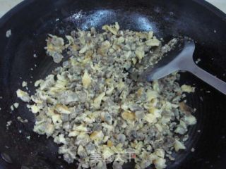 Scrambled Eggs with Clams recipe