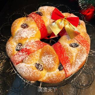 Christmas Wreath Bread recipe