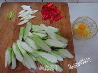 Fried Egg Gourd recipe