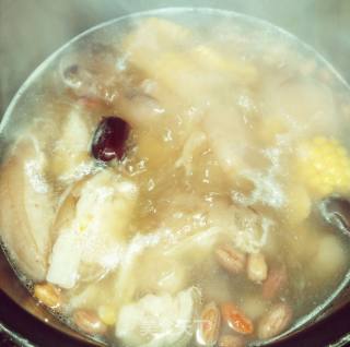 Yam Corn Peanut Trotters Soup recipe