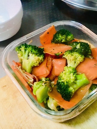 Seasonal Vegetable Broccoli recipe