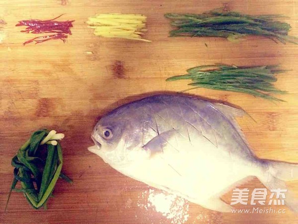 Homemade Steamed Pomfret recipe