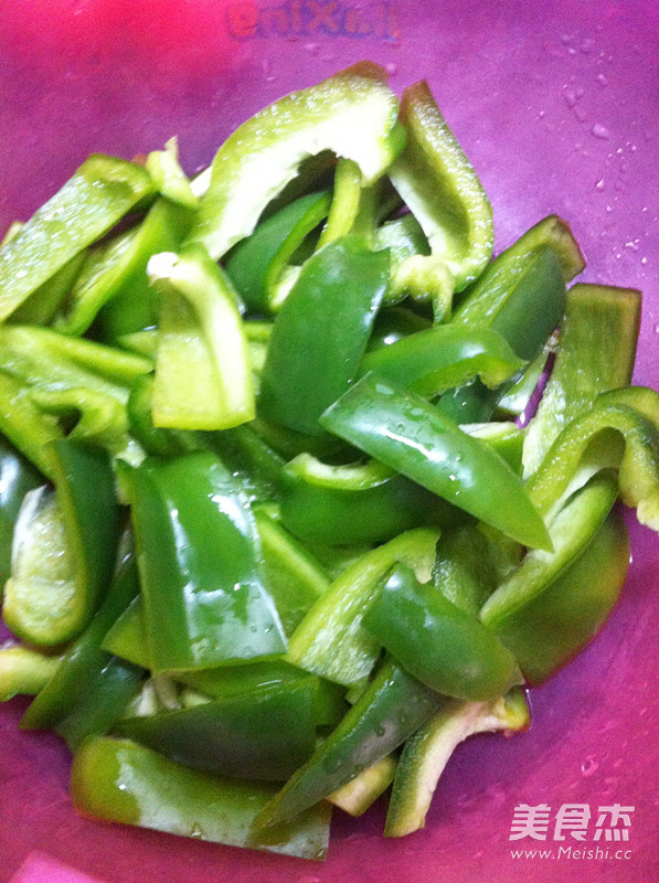 Stir-fried Pork with Green Pepper recipe