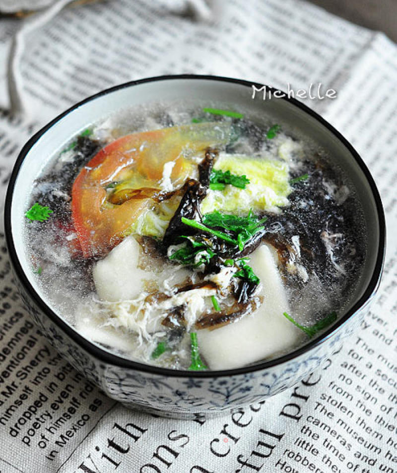 Tomato and Egg Noodle Soup recipe