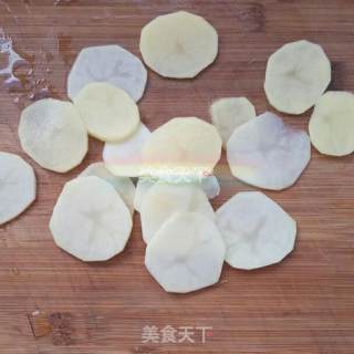 Roasted Pork Belly with Potato Chips recipe