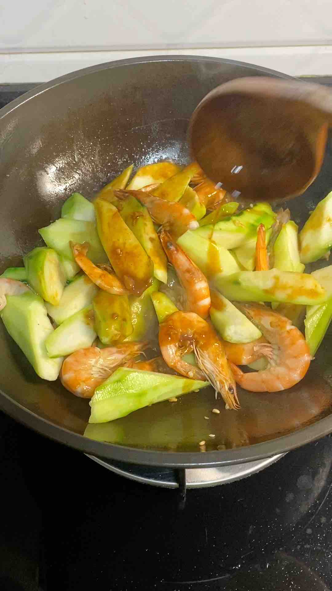 Seafood Loofah Vermicelli in Clay Pot recipe