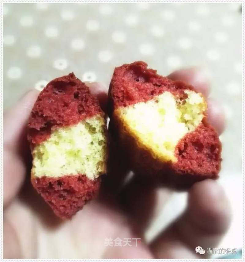 Madeleine, A Different Colored Shell Cake recipe