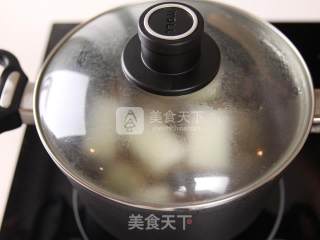 Mangosteen and Winter Melon Pork Rib Soup recipe