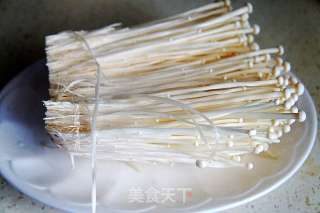 Enoki Mushroom and Radish Seedlings recipe