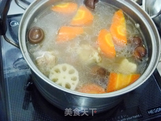 [diet Therapy Health Soup Pot] Good Health Soup for Spring Festival---assorted Crispy Bone Soup recipe