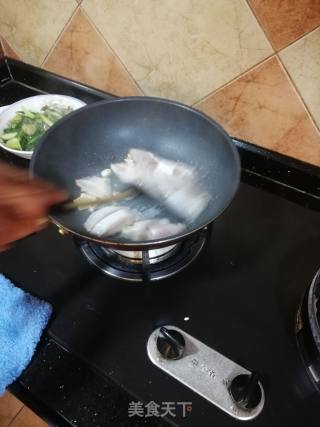 Boiled and Peeled Fish recipe