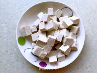 Stir-fried Tofu with Soy Sauce recipe