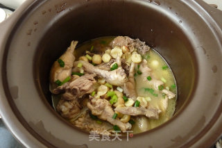 Braised Chicken with Lotus Seeds recipe