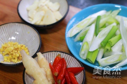 Spicy Boiled Qingjiang Fish Tofu recipe