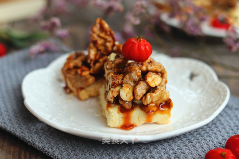 Caramel Walnut Crisp recipe