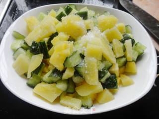 [cold Pineapple and Diced Potatoes] recipe