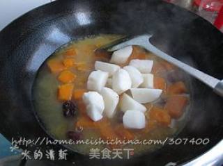 Warm Middle Energy and Nourish Qi* Invigorate The Spleen and Nourish The Skin [yam, Red Date and Pumpkin Soup] recipe