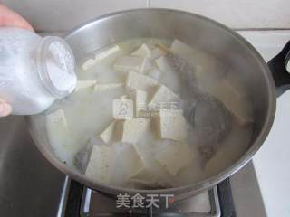 Loach Stewed Tofu recipe