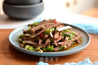 Lamb Liver Mixed with Onion and Black Vinegar recipe