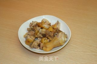 Guangdong Laohuo Famous Soup-bird's Nest and Lycium Barbarum Soup recipe