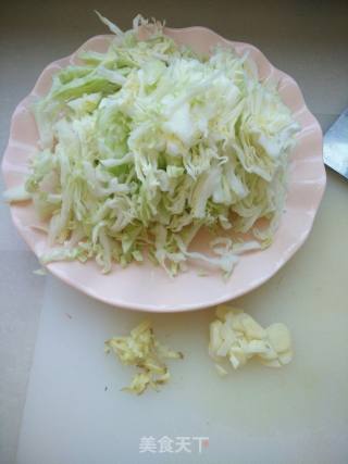 Stir-fried Vermicelli with Cabbage recipe