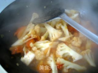 Tomato Braised Cauliflower recipe