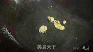 Stewed Chicken with Fungus recipe