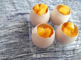 Egg Shell Mango Pudding recipe