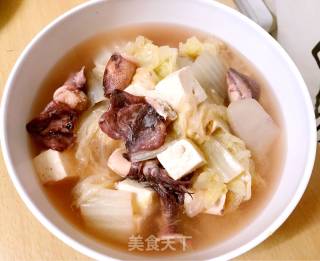 Stewed Pen Tube Fish with Cabbage and Tofu recipe