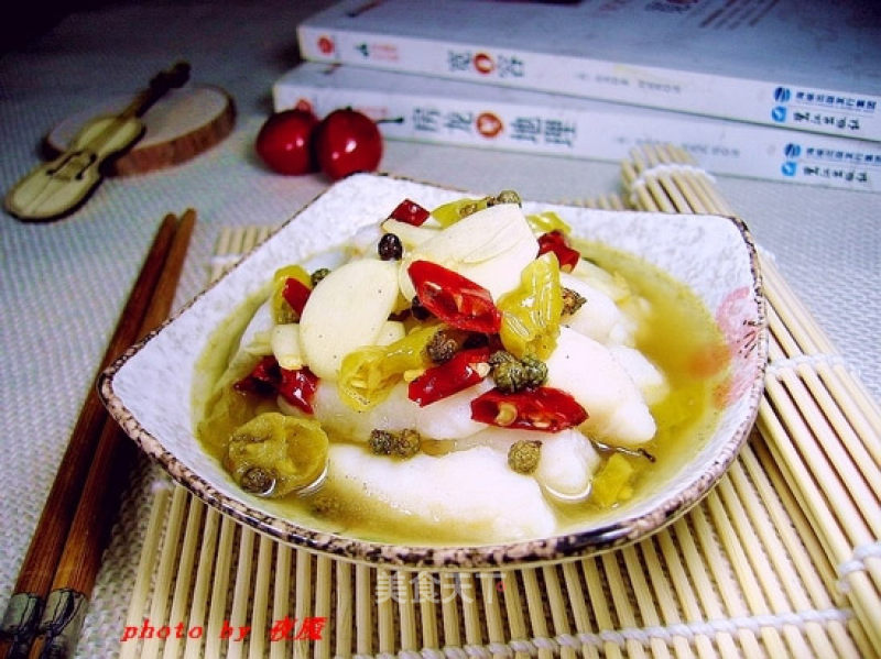 Spicy and Fragrant, Smooth and Tender-jiaolongli Fish recipe