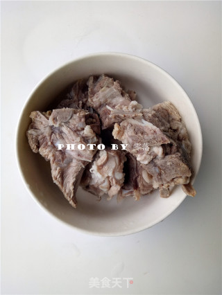 Winter Melon Seaweed Pork Bone Soup recipe