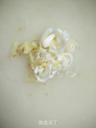 Stir-fried Cabbage with Mushrooms recipe