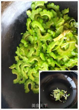 Bitter Gourd Scrambled Eggs recipe